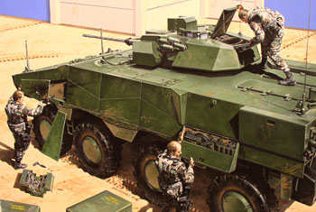 http://www.danielbechennec.com/pages_terre/vbci/images/vehicules-vbci-04-GIAT.jpg